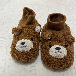 Brown Bear Baby Booties - Size Small: 5/6